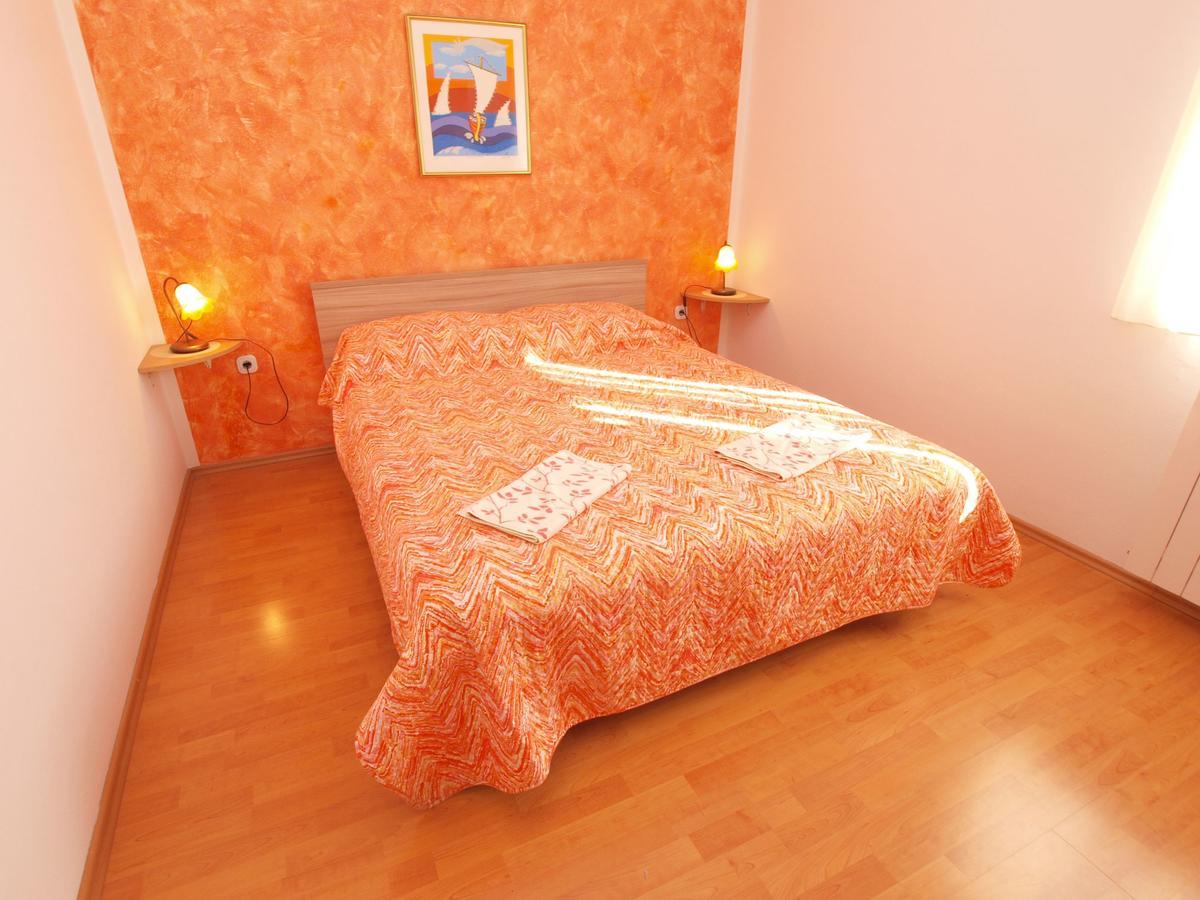 Apartments Iva 1534 Pula Luaran gambar